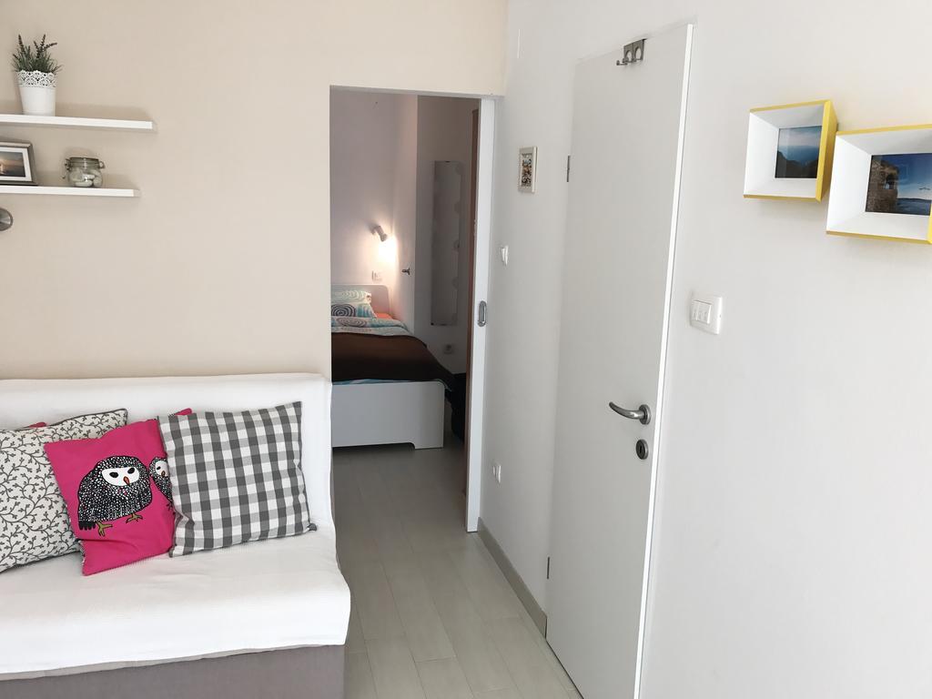 Apartment Puntica Petrcane Exterior photo